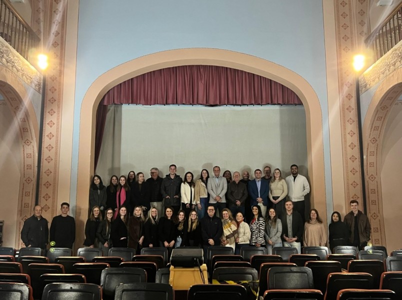 rio-negro-recebe-diretoria-do-crf-pr-para-dialogar-com-farmaceuticos-da-regiao