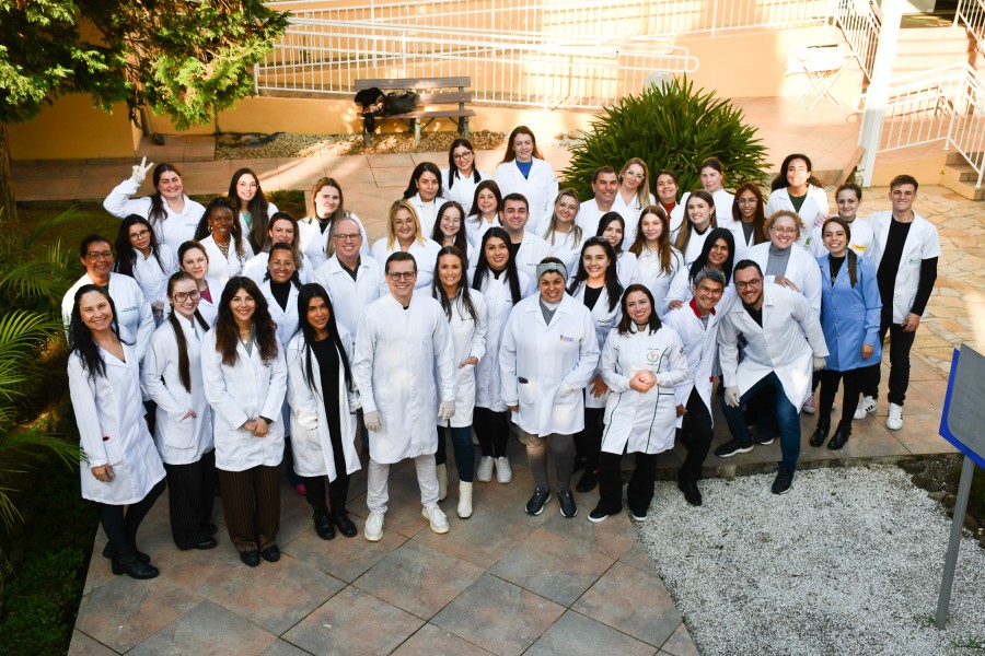 farmaceuticos-e-academicos-participam-de-capacitacao-sobre-administracao-de-injetaveis-na-sede-do-crf-pr-2