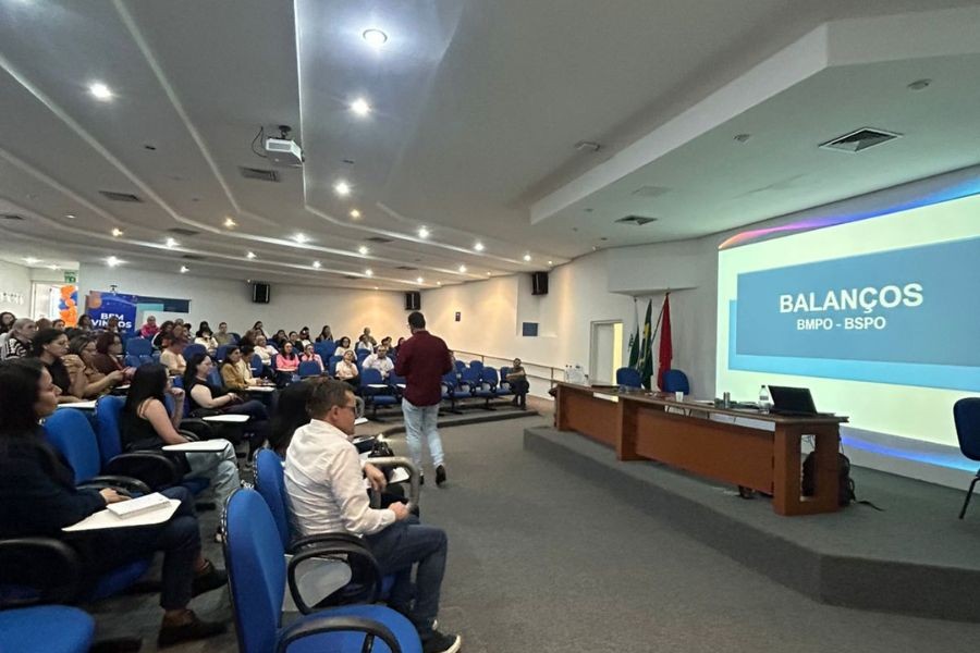 curso-sobre-portaria-34498-e-suas-atualizacoes-reune-farmaceuticos-em-londrina