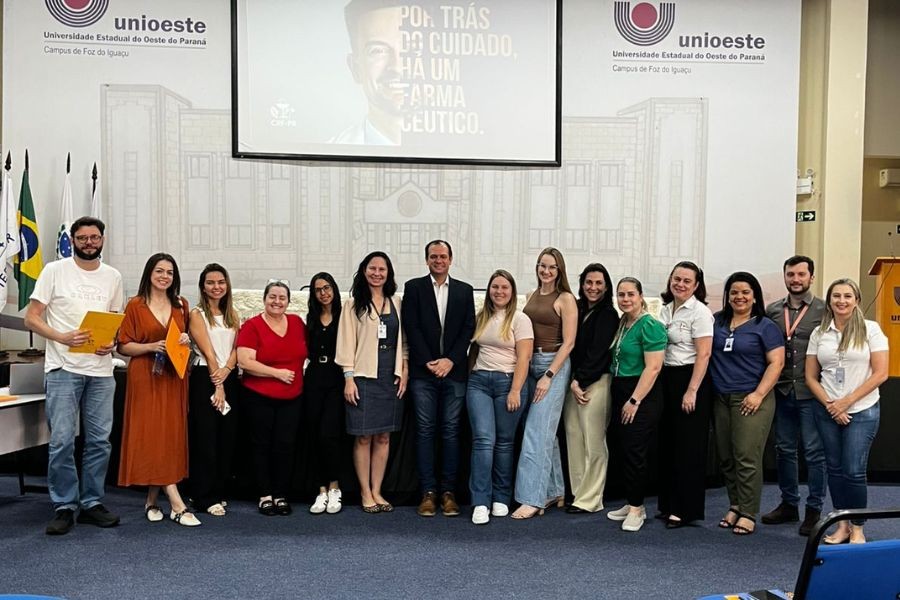 reuniao-tecnica-discute-supervisao-de-saneantes-degermantes-e-gases-medicinais-em-foz-do-iguacu